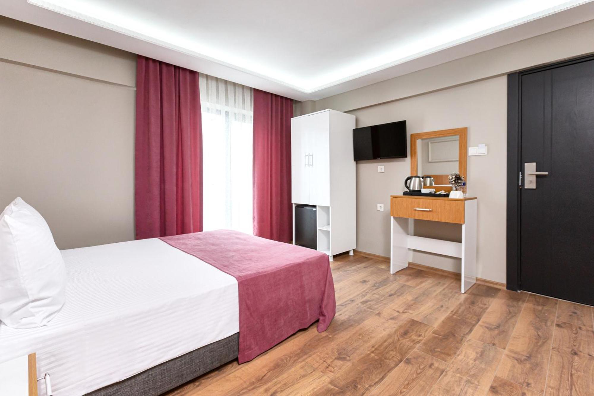 Ria Suites Boutique Hotel Истанбул Екстериор снимка